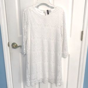 COPY - Women’s white lace dress medium